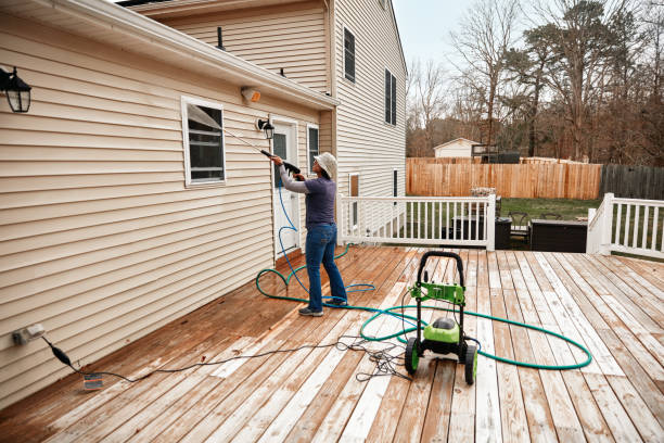 Fence Pressure Washing in Clay City, IN